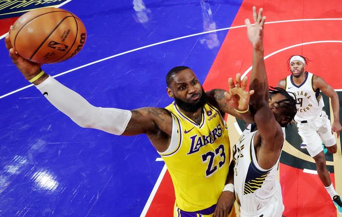 篮网大胜76人,取得两连胜 篮网大胜76人,取得两连胜