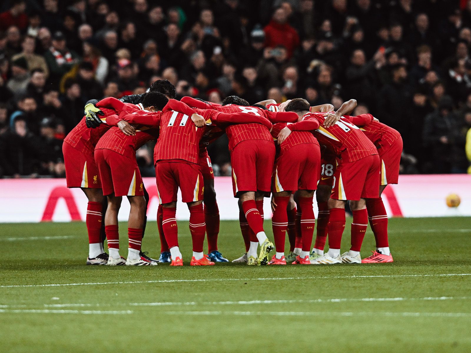 利物浦主场击败南安普顿,英超领跑位置更加牢固 利物浦主场击败南安普顿,英超领跑位置更加牢固