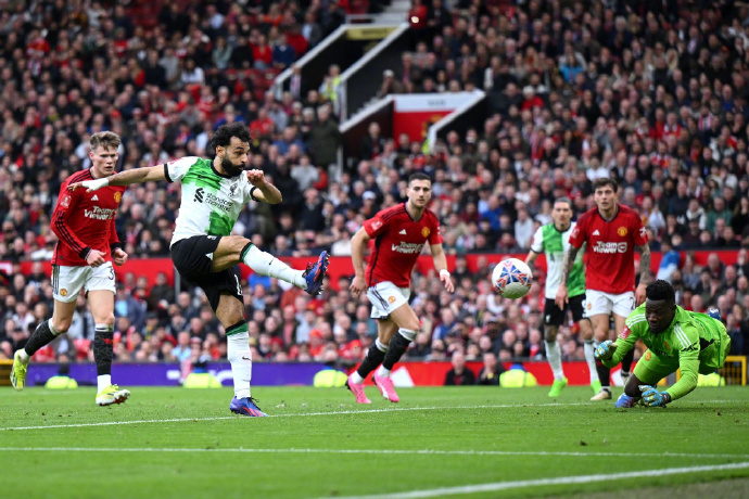 利物浦主场击败南安普顿,英超领跑位置更加牢固 利物浦主场击败南安普顿,英超领跑位置更加牢固