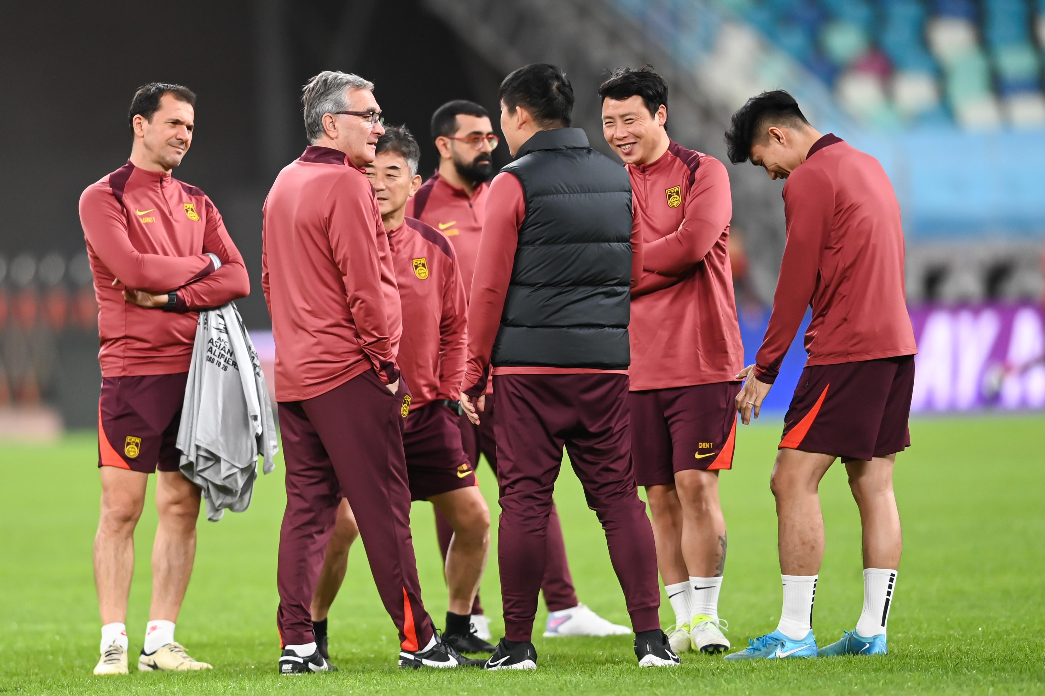 队员恢复伤势备战决赛,球队备战激烈 队员恢复伤势备战决赛,球队备战激烈