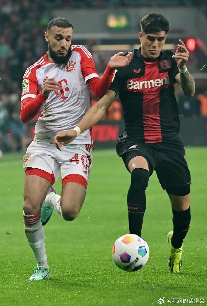 拜仁慕尼黑主场击败勒沃库森,德甲榜首位置稳固 拜仁慕尼黑主场击败勒沃库森,德甲榜首位置稳固