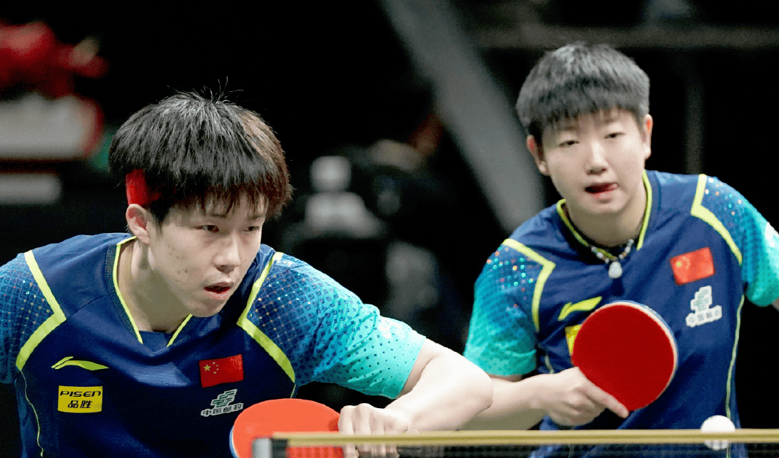 双方在比赛中不分上下,胜负尚未定 双方在比赛中不分上下,胜负尚未定