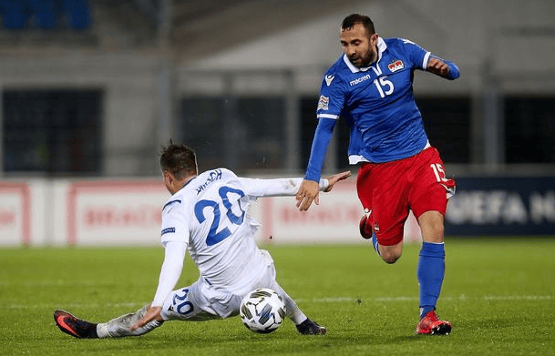 欧预赛胜负难以预料,强队力不从心 欧预赛胜负难以预料,强队力不从心