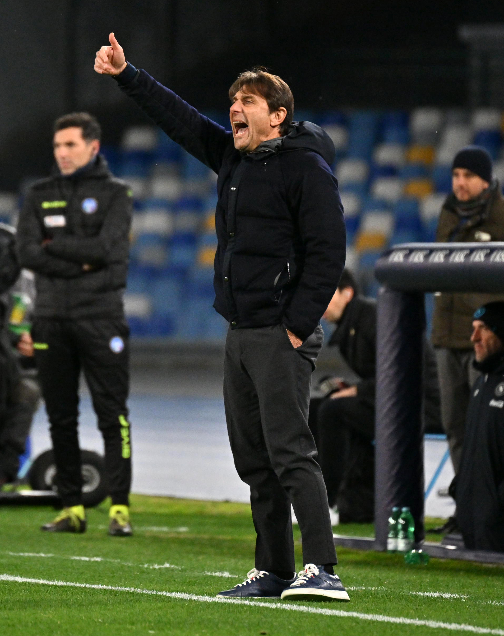 那不勒斯客场失利,那不勒斯不敌对手 那不勒斯客场失利,那不勒斯不敌对手