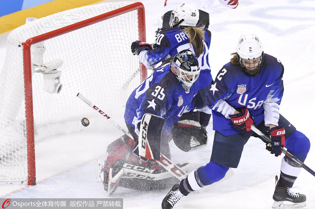 加拿大篮球总决赛激烈对抗,温哥华风暴队夺冠 加拿大篮球总决赛激烈对抗,温哥华风暴队夺冠