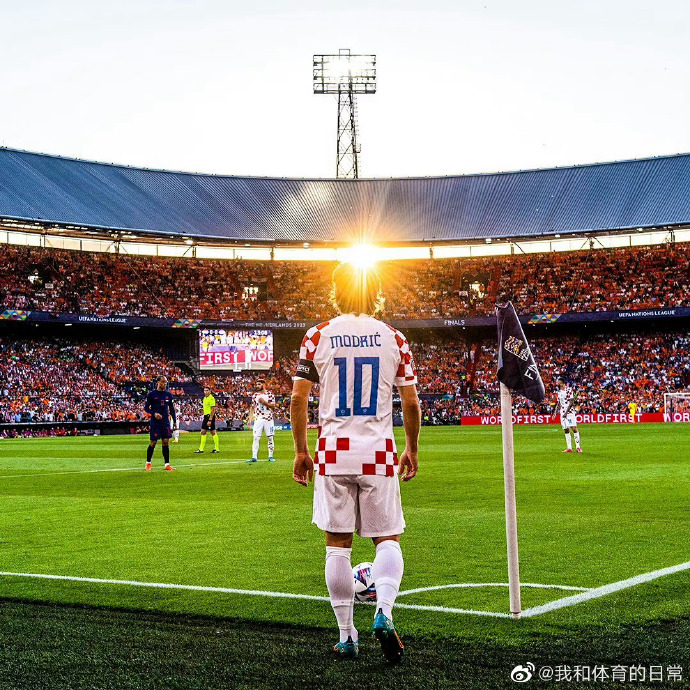 克罗地亚在欧国联比赛中突围,杀入四强 克罗地亚在欧国联比赛中突围,杀入四强