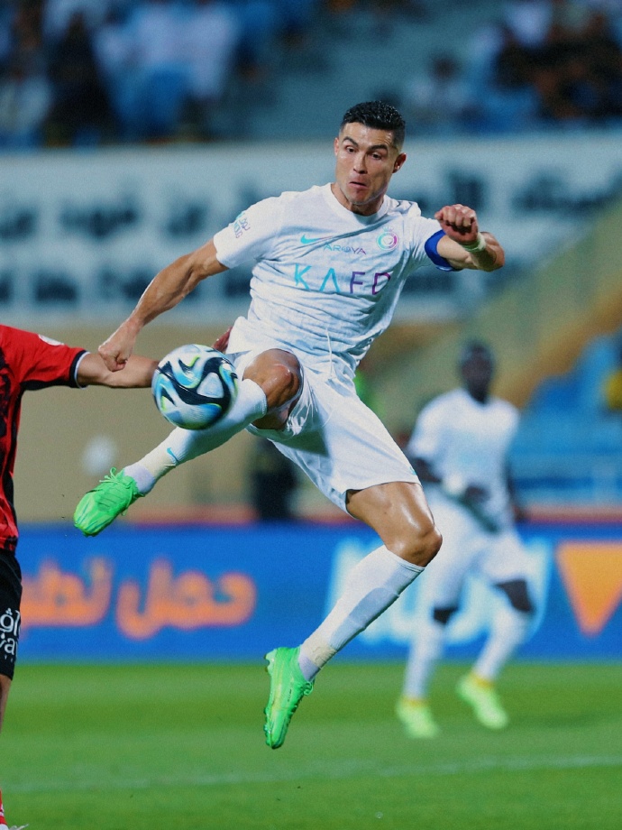 球员秀出绝技,助球队赢得胜利 球员秀出绝技,助球队赢得胜利