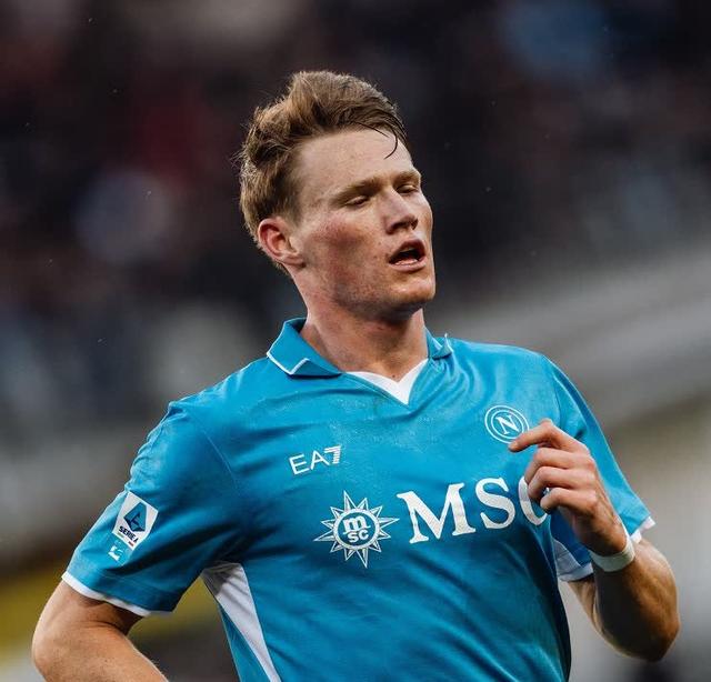 那不勒斯主场告捷,马德里竞技球员表现出色 那不勒斯主场告捷,马德里竞技球员表现出色