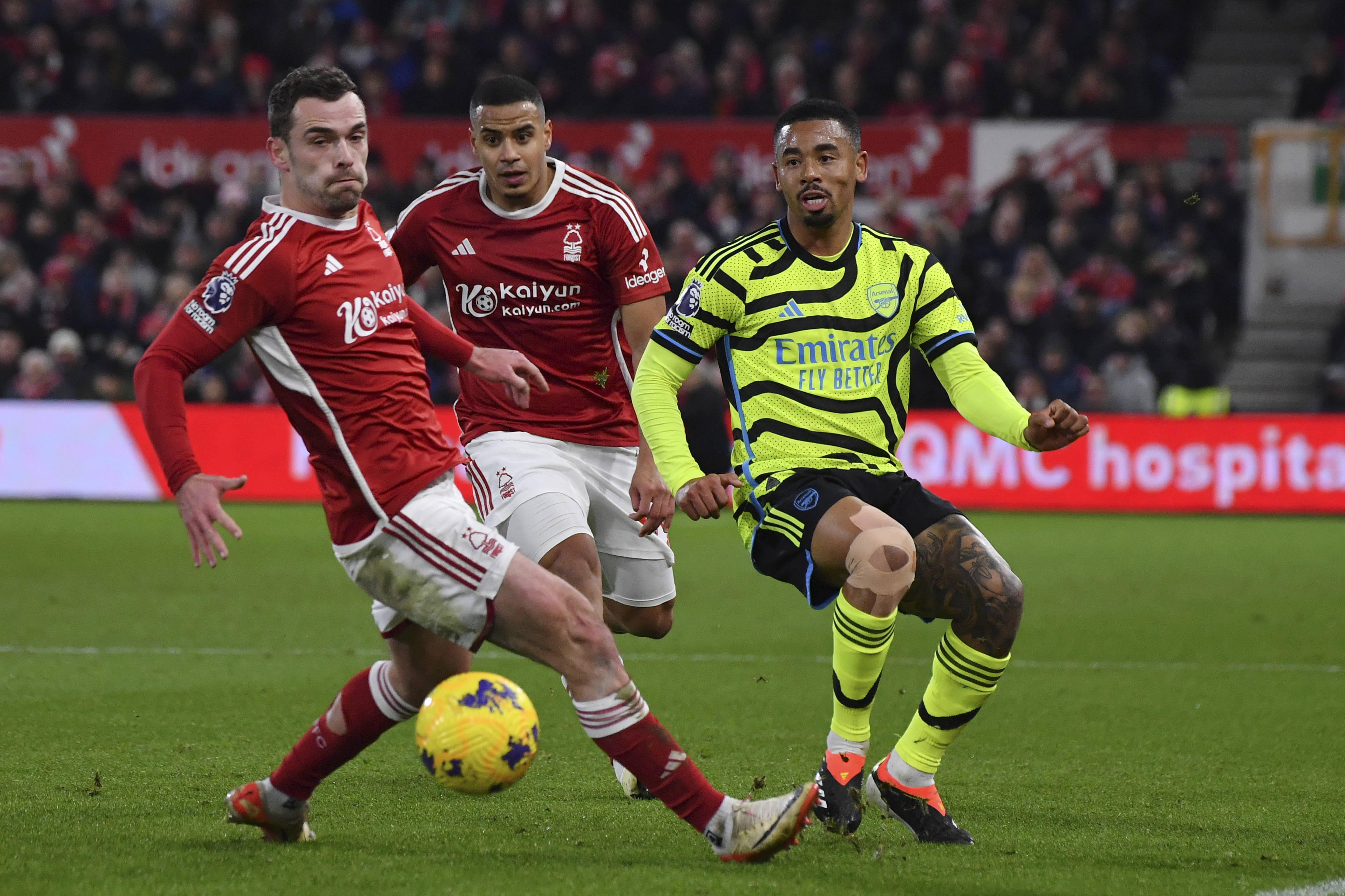 切尔西客场击败沃特福德,稳固欧战资格 切尔西客场击败沃特福德,稳固欧战资格