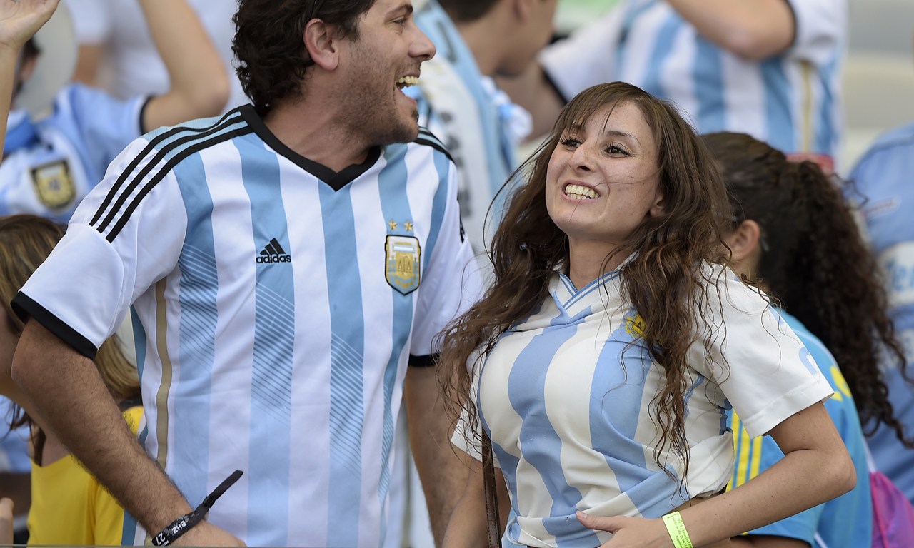 南方球队实现惊艳表现,引爆赛场气氛 南方球队实现惊艳表现,引爆赛场气氛