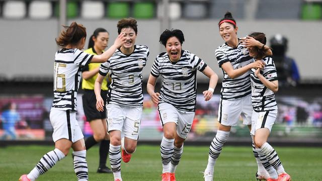 韩国女足展现出色实力,获得胜利 韩国女足展现出色实力,获得胜利