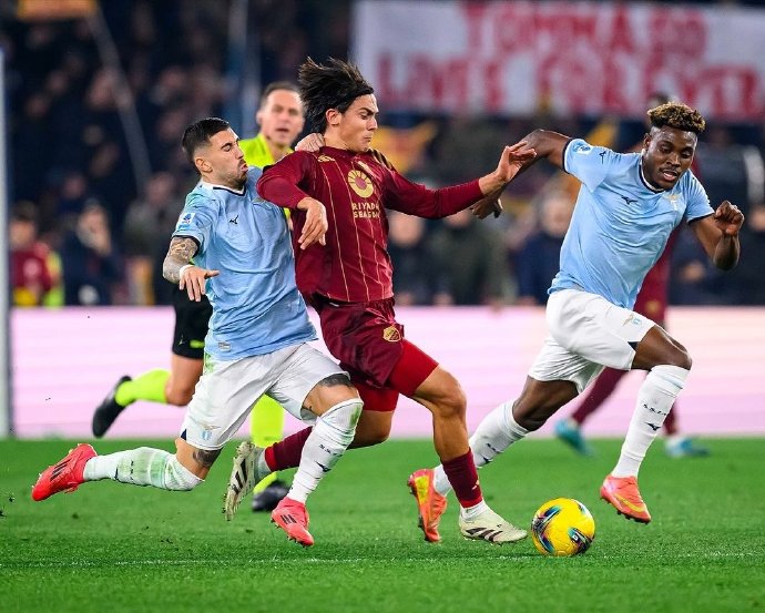 罗马德比逼平,双方失去冲击欧战资格机会 罗马德比逼平,双方失去冲击欧战资格机会