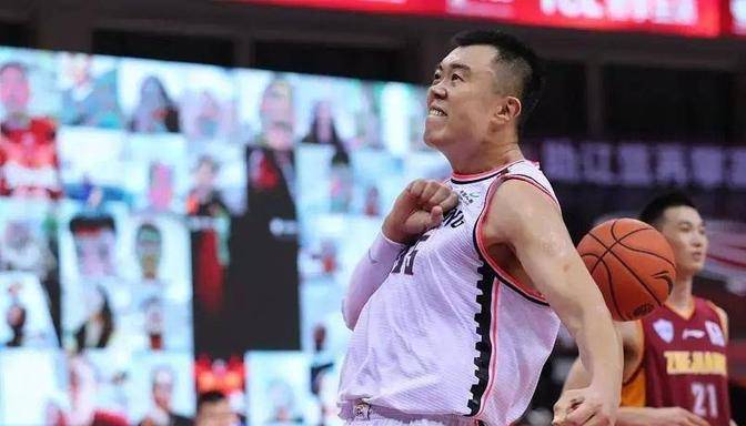 瓦朗谢纳遭遇不敌,状态低迷引关注 瓦朗谢纳遭遇不敌,状态低迷引关注