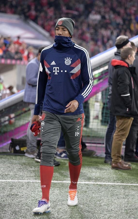 奥格斯堡客场战平,不败战绩延续至六场 奥格斯堡客场战平,不败战绩延续至六场