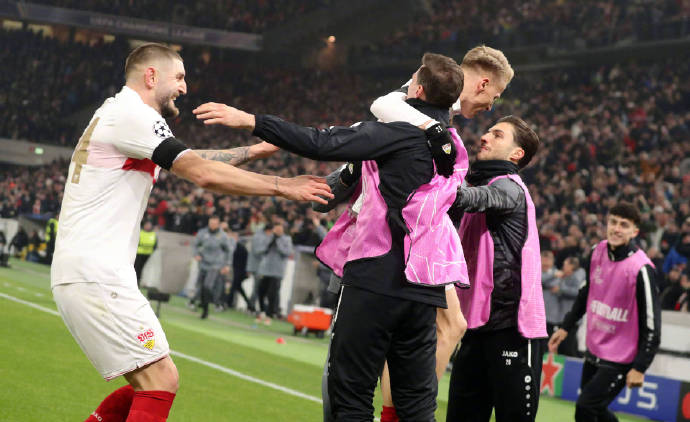 斯图加特球队备战下一场对手,全力以赴取胜! 斯图加特球队备战下一场对手,全力以赴取胜!