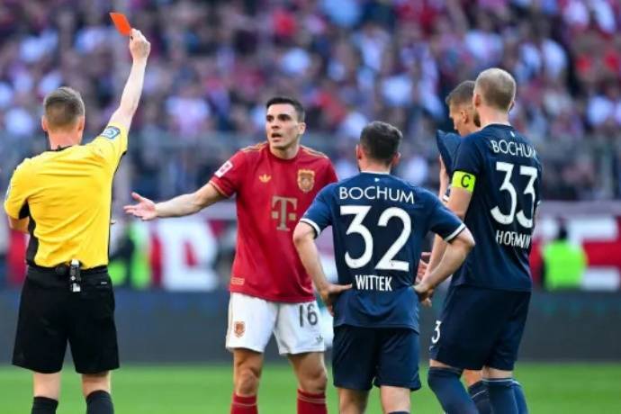 拜仁慕尼黑狂飙进攻,搏击平局! 拜仁慕尼黑狂飙进攻,搏击平局!