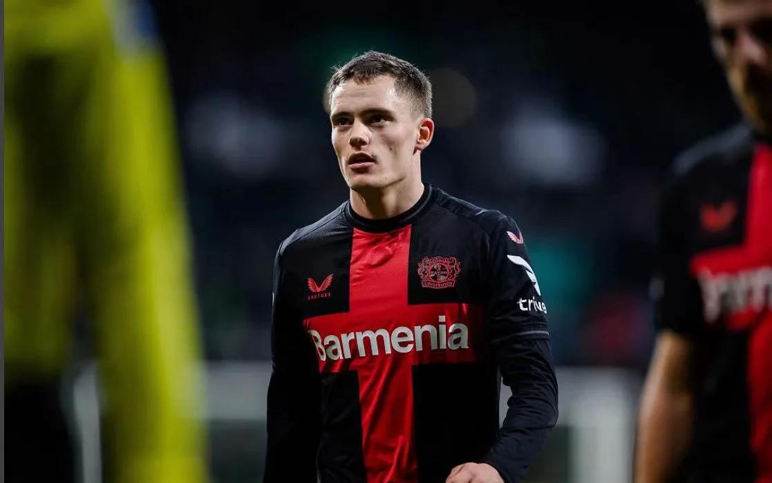 沙尔克04主场战平勒沃库森,保持不败 沙尔克04主场战平勒沃库森,保持不败