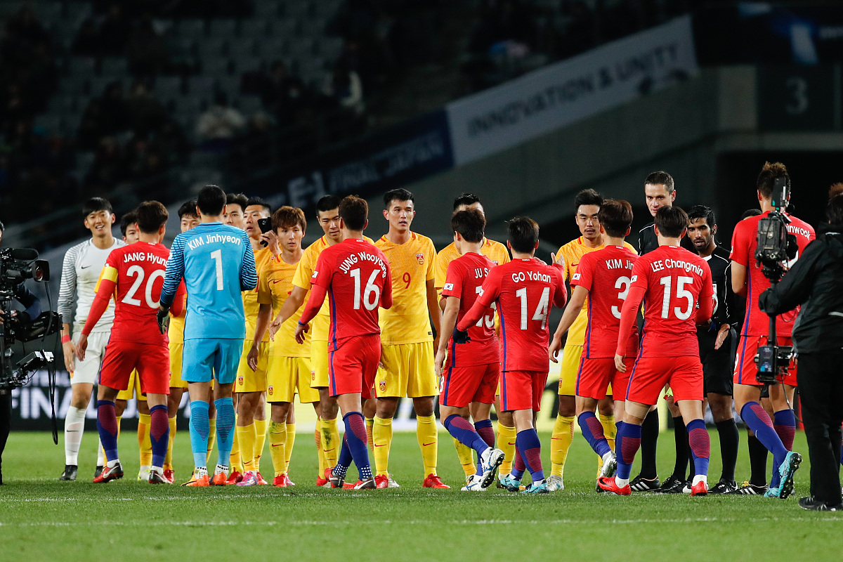 罗马主场逆转告捷,主场收获重要三分 罗马主场逆转告捷,主场收获重要三分