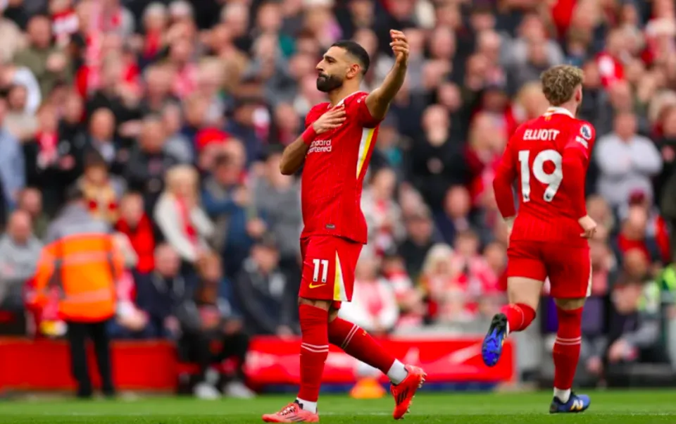 AC米兰追求复兴,挑战英超传统豪门 AC米兰追求复兴,挑战英超传统豪门