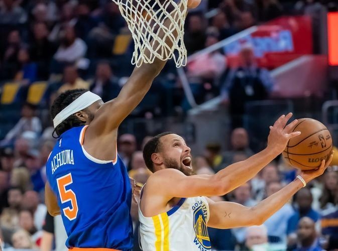 非洲篮球明星在国际比赛中展现实力 非洲篮球明星在国际比赛中展现实力