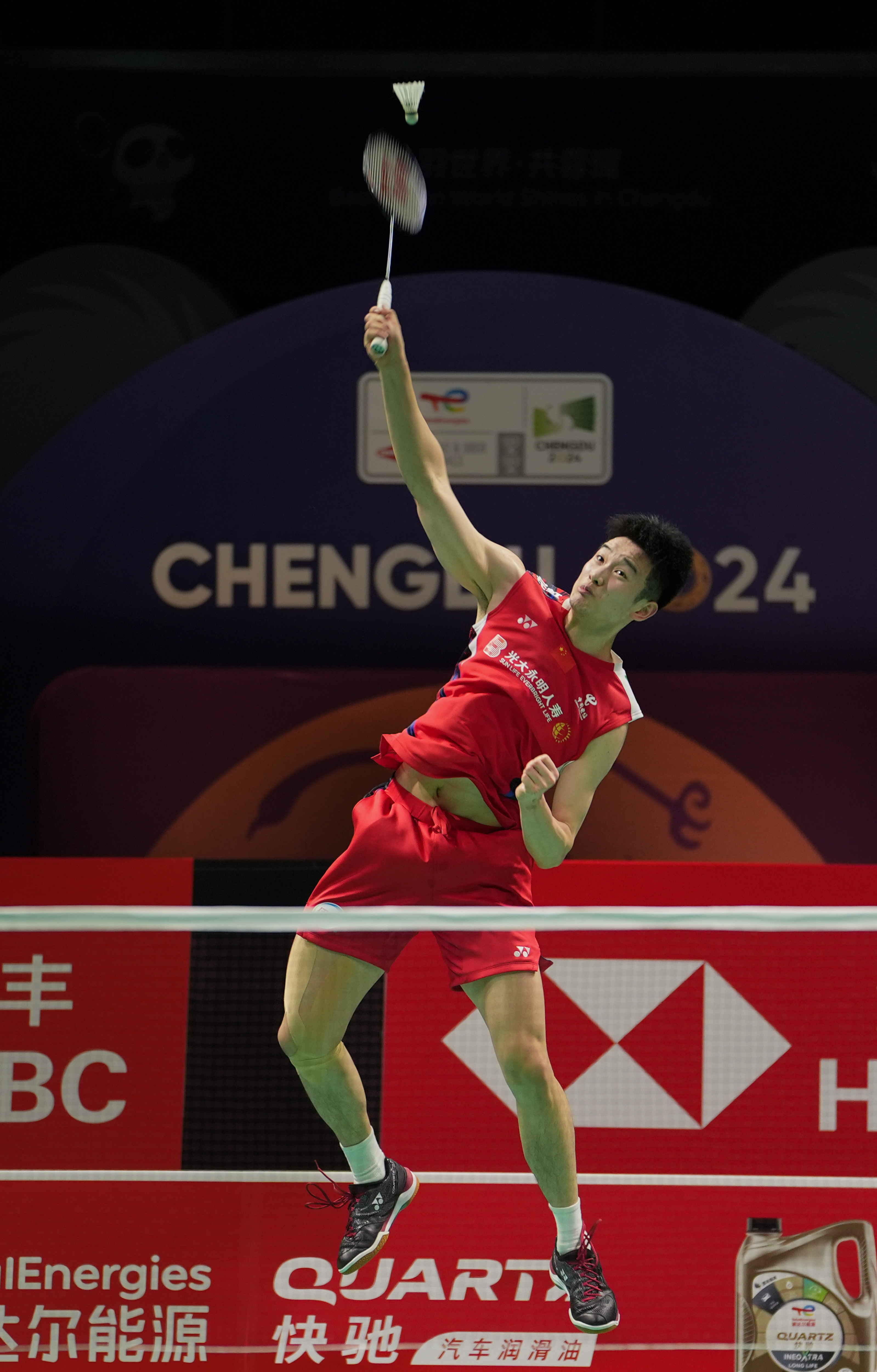 羽毛球比赛精彩连连,技艺高超 羽毛球比赛精彩连连,技艺高超