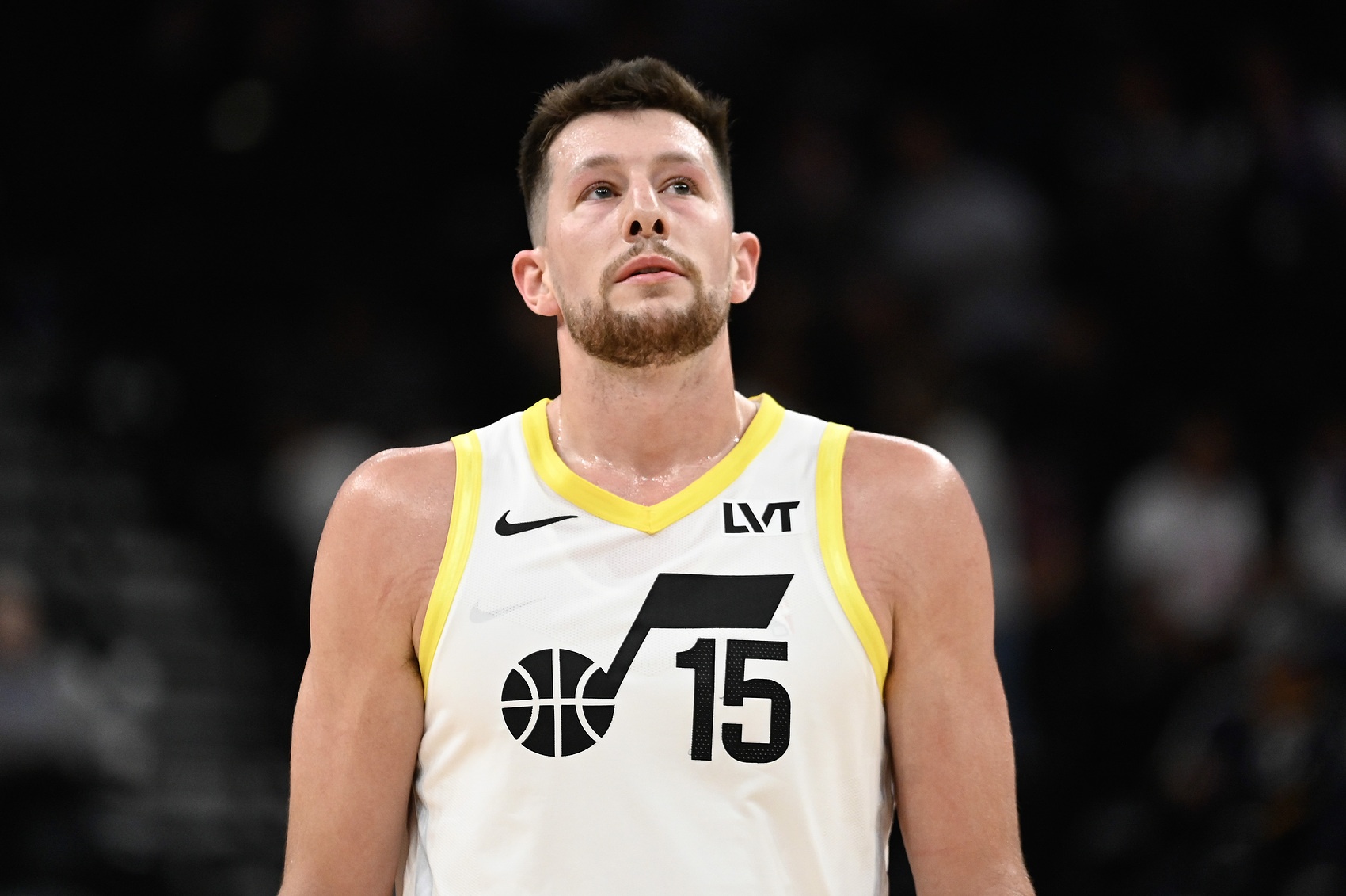 快船GM表态,有意为球队甩卖之星解套 快船GM表态,有意为球队甩卖之星解套