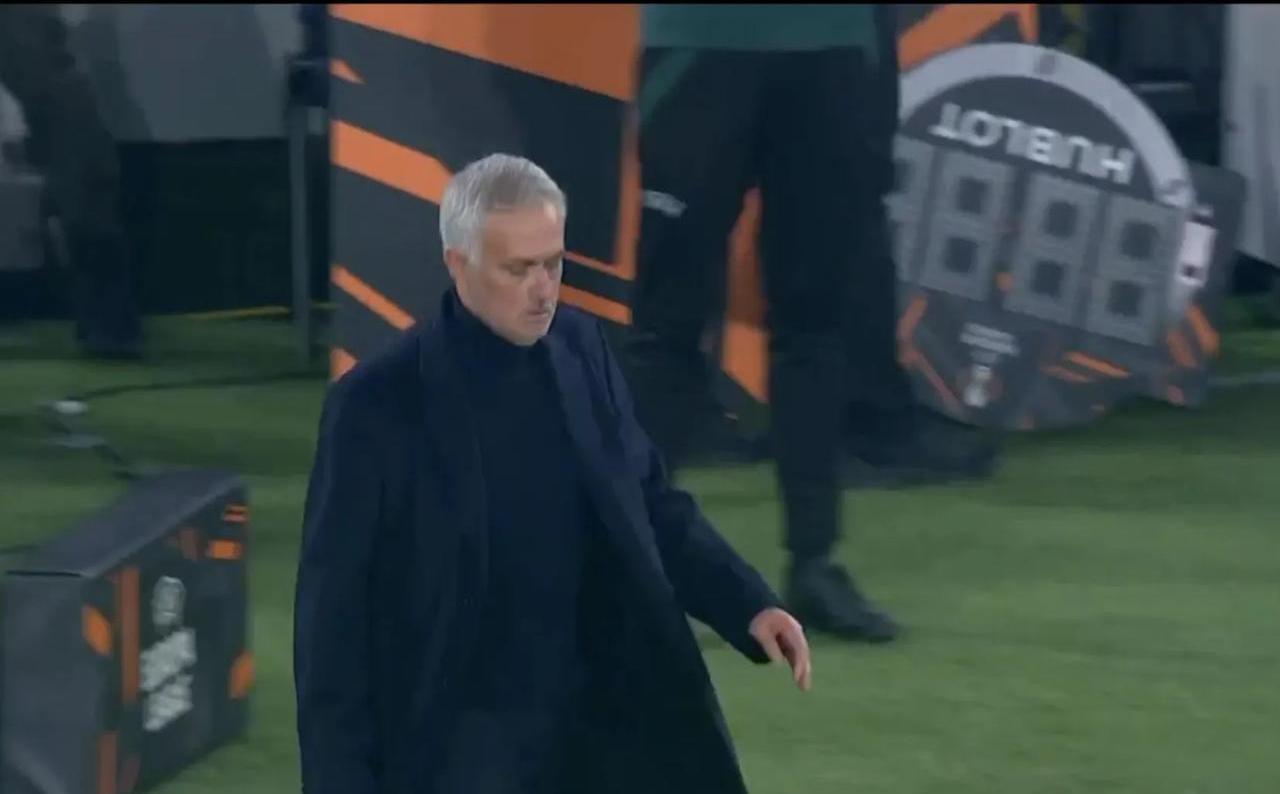 里昂队客场不敌对手,连续两轮未能取胜 里昂队客场不敌对手,连续两轮未能取胜