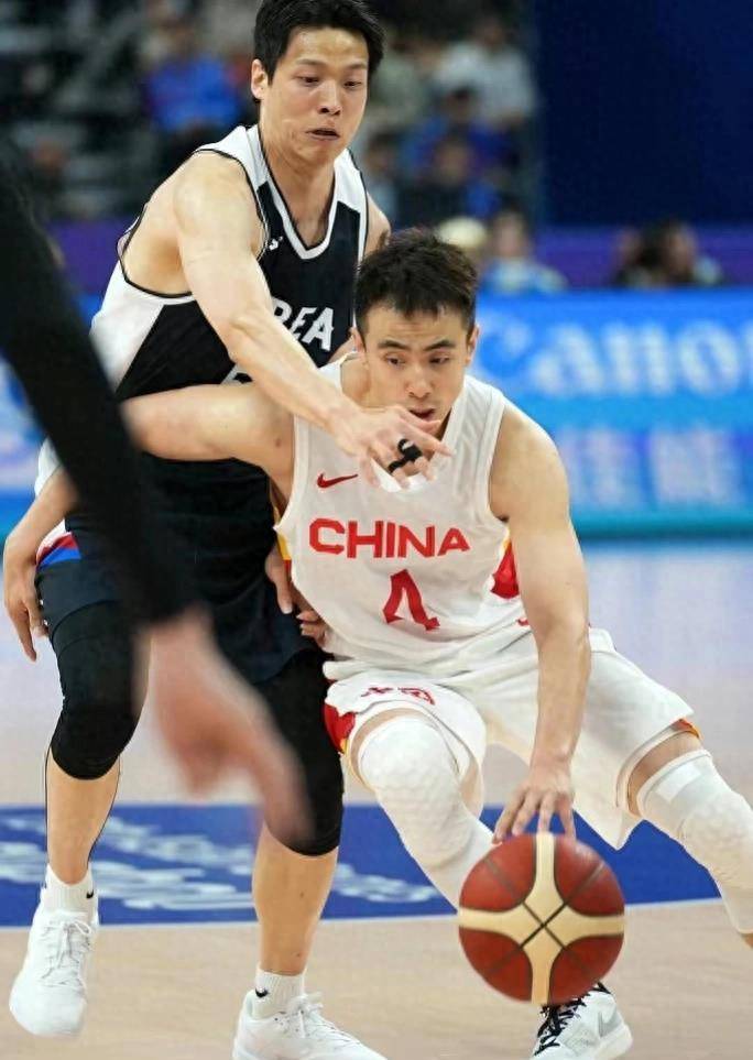 桂林男篮客场大胜,击败对手 桂林男篮客场大胜,击败对手